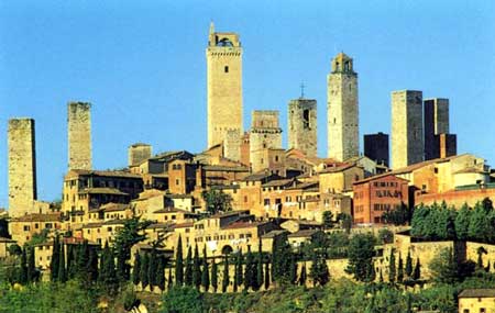 San Gimignano il paese delle torri a 20 minuti di auto